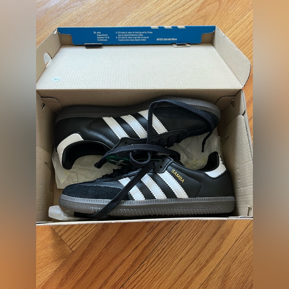 Adidas Samba NWT in box black